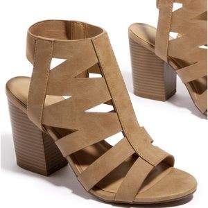 Heels, chunky heel
